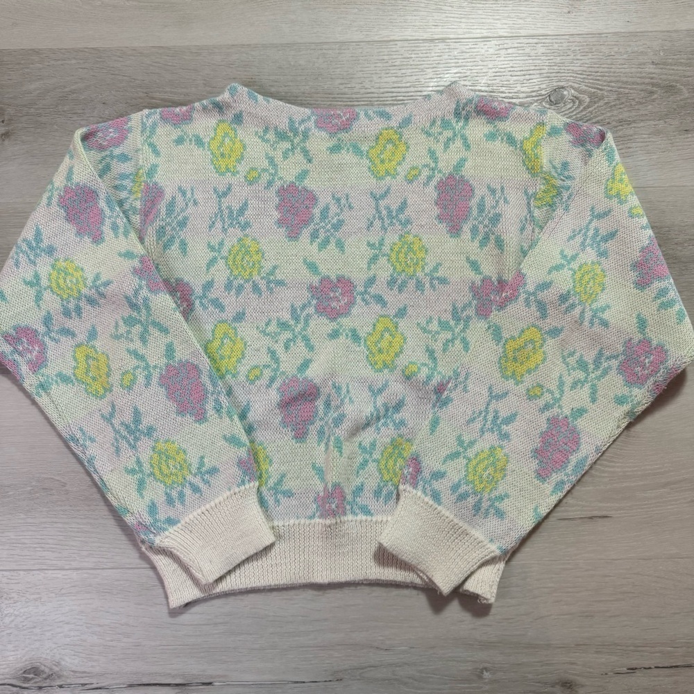 Vintage Snapdragon Floral Pastel Boatneck Sweater, Size Small - Picture 5 of 10
